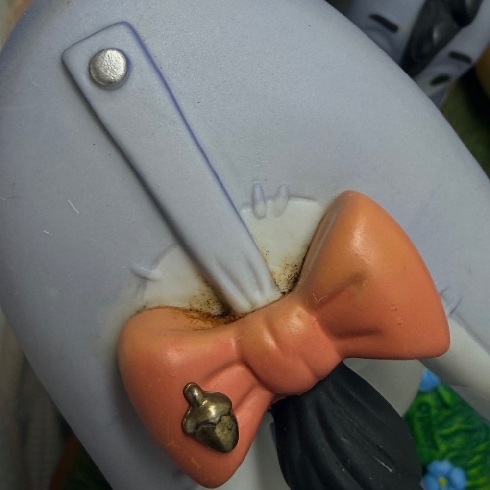 Disney Eeyore Winnie the Pooh Tigger Ceramic & Plastic Figurines Snow Globe Lot - Picture 8 of 17